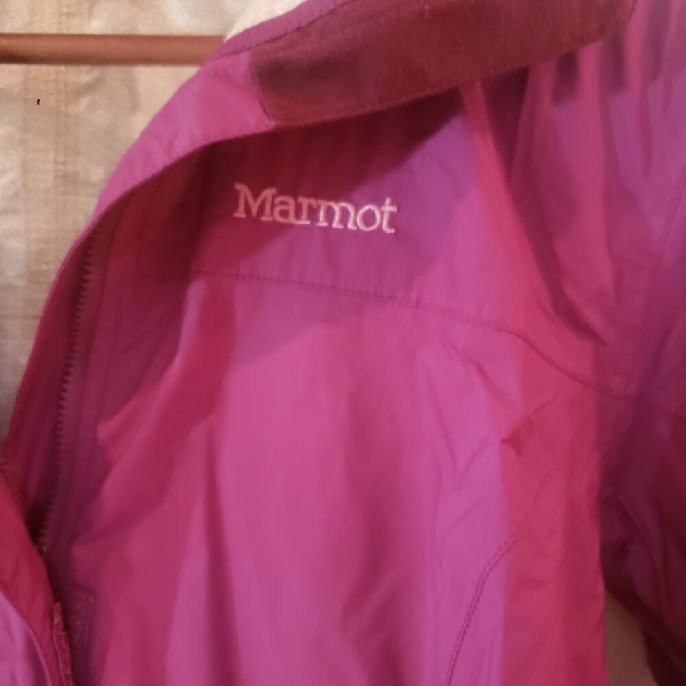 Marmot Lightweight Packable Jacket - image 8